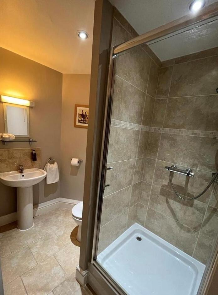 New Farm Cheshire B&B - Housity