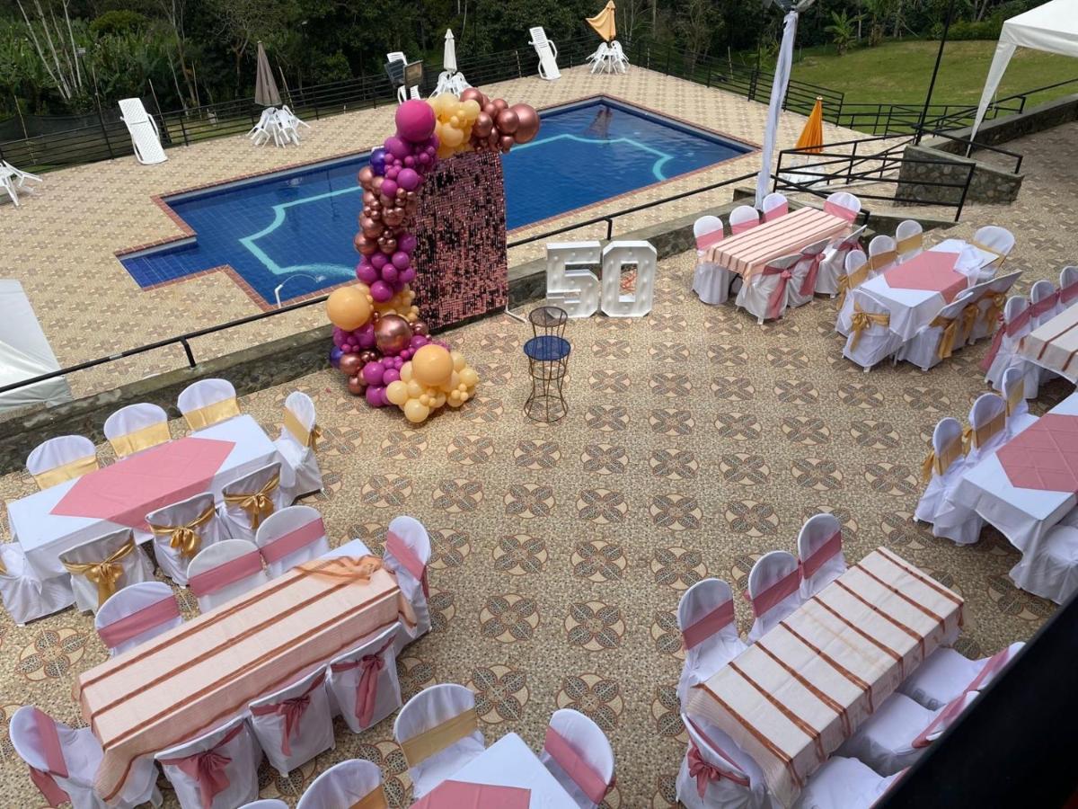 Buen Vivir Restrepo a 15 minutos Lago Calima - Housity