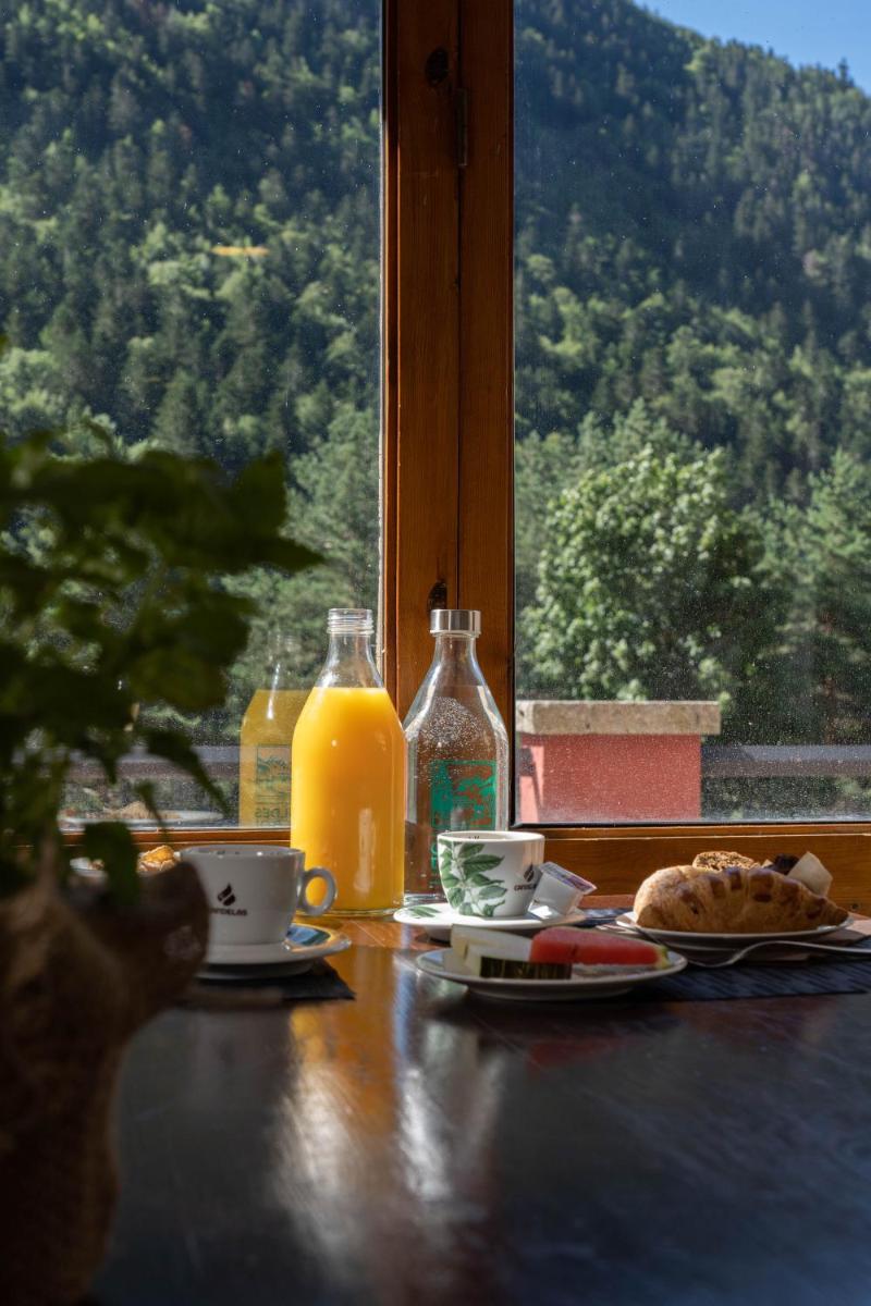 Comida en o cerca de este hotel