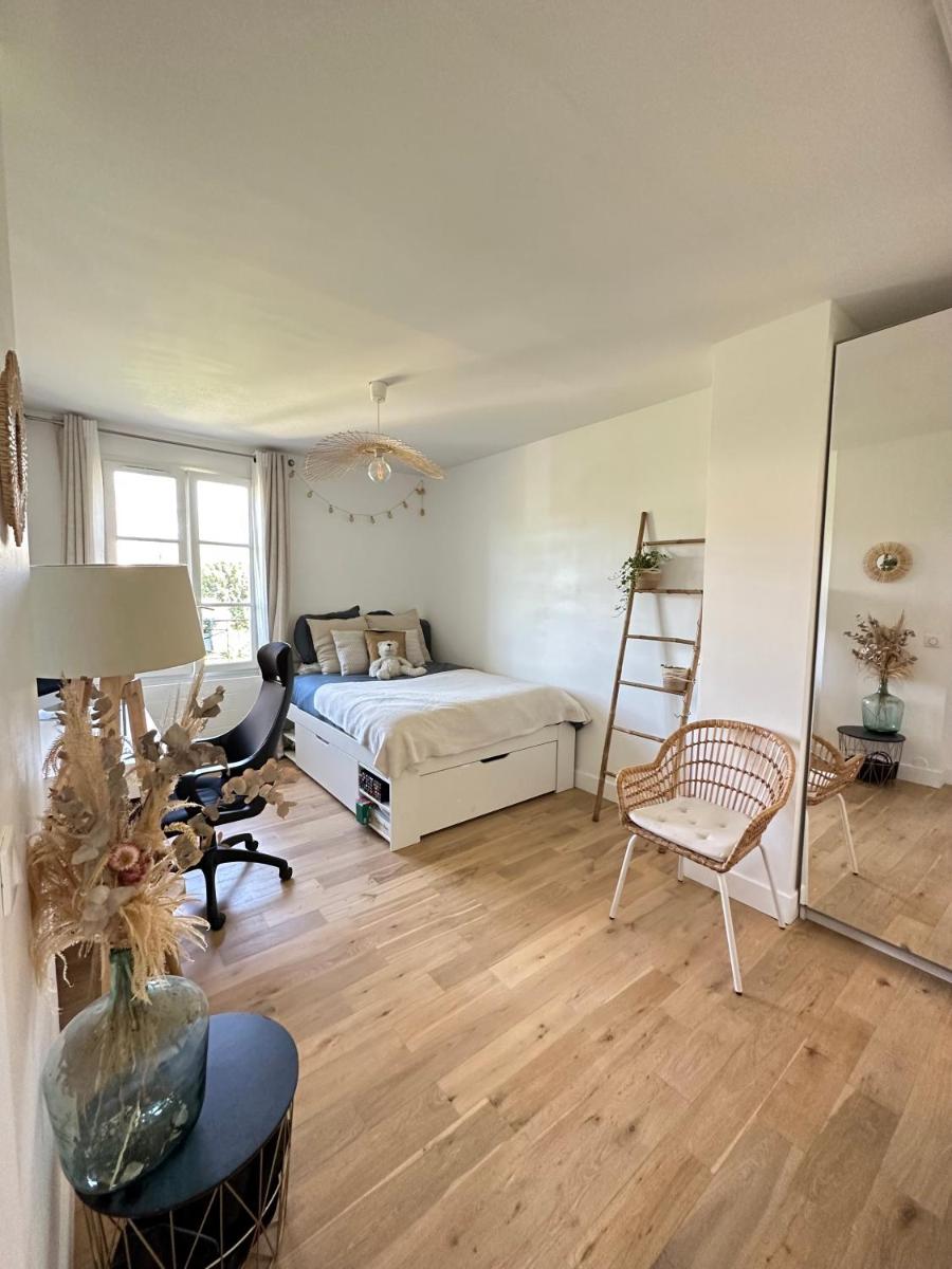 Les Persiennes - Housity