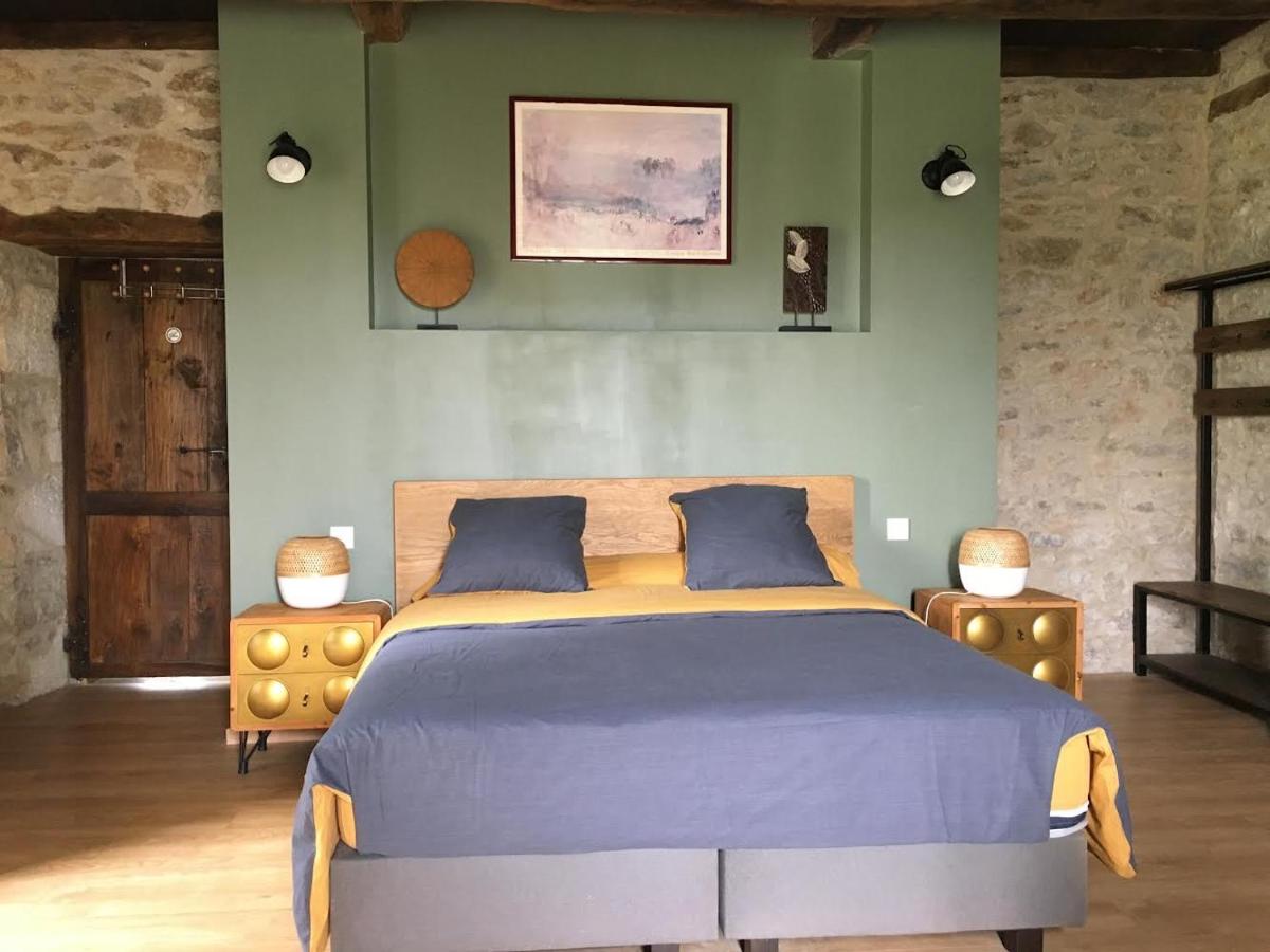 Chambres et table d'hôtes Le cèdre Aveyron - Housity