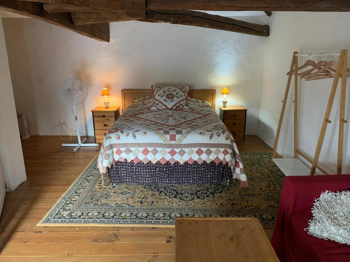 Suitetrails - Townhouse 26 Chambres d'Hôtes Civray Hotel