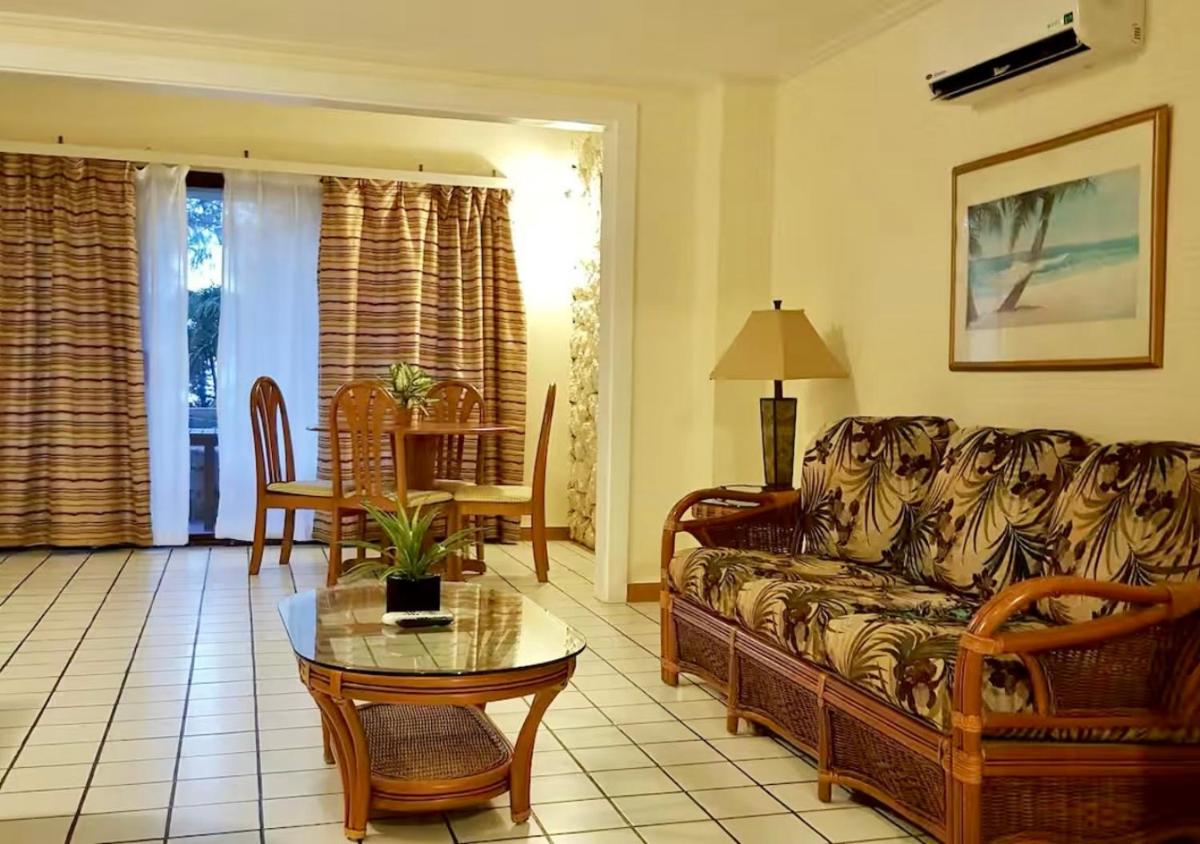 Suitetrails - Chalan Kanoa Beach Hotel