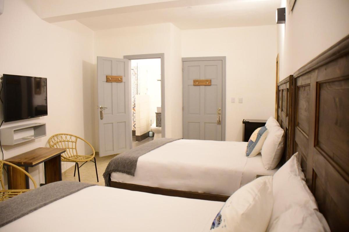 Hostal Marina Samana - Housity