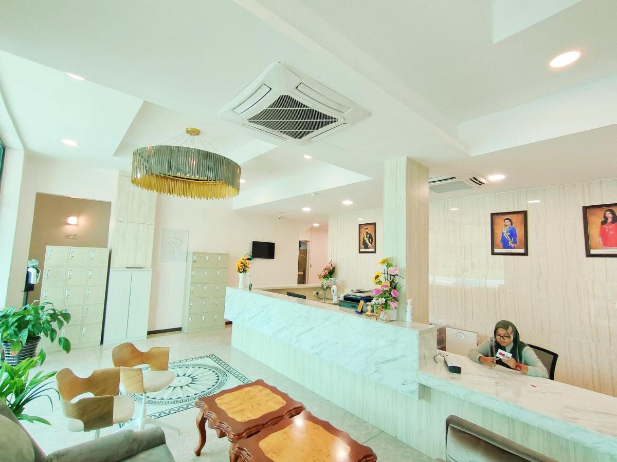 Well Hotel By Maco at Legoland - Housity