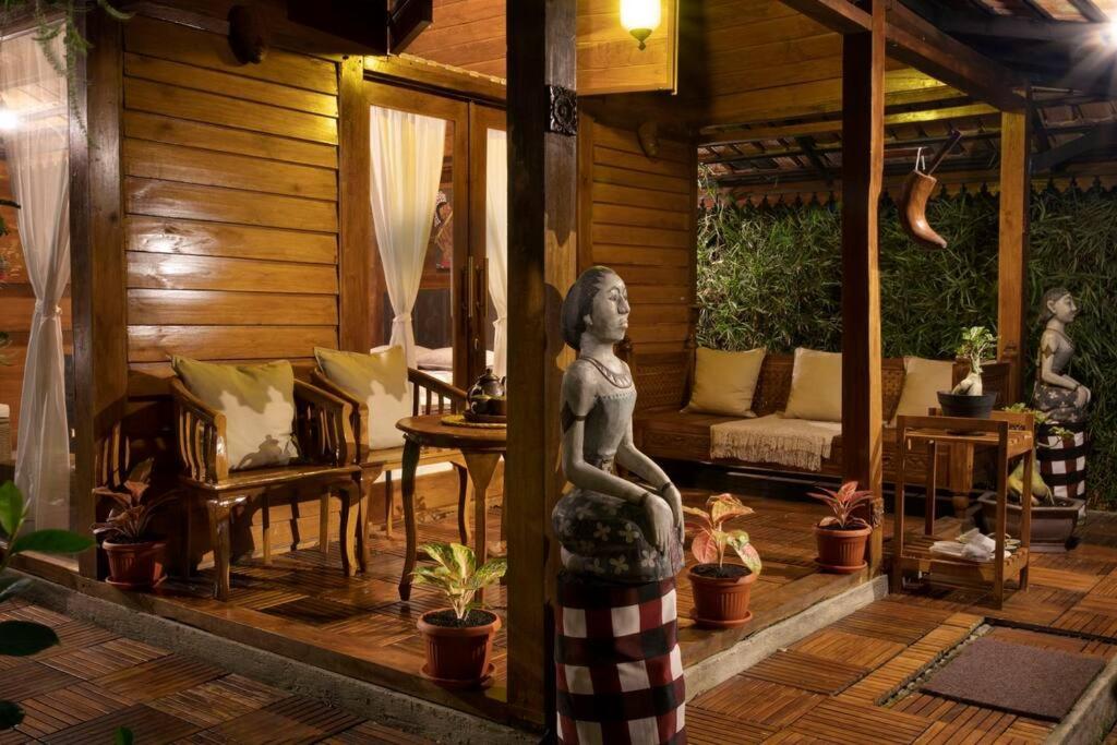 Villa Arum Dalu - Housity