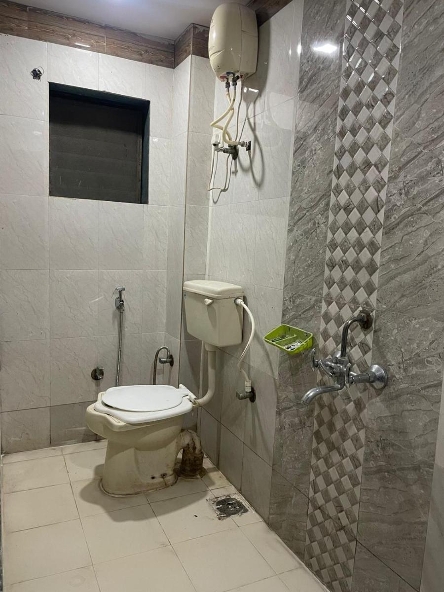 Namaste Nirvana Guest House - Housity