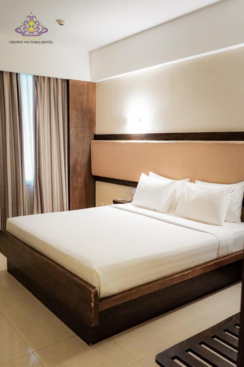Crown Victoria Hotel Tulungagung - Housity