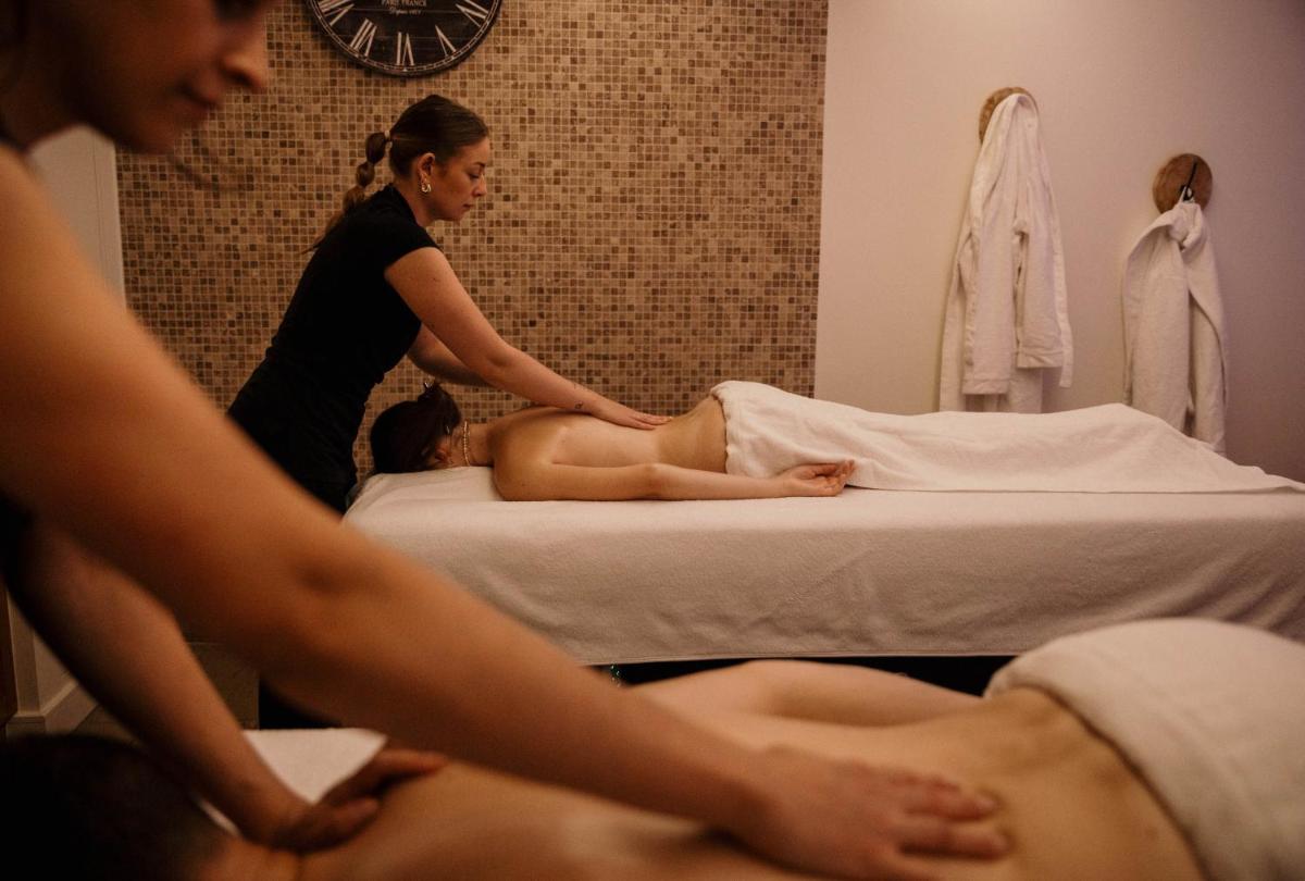Spa ou équipements de bien-être de l'établissement Les Violettes Hotel & Spa