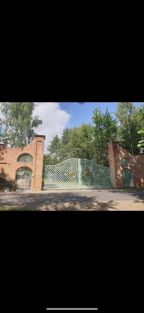 Leśna Polana- Kompleks Domków Mieszkalnych - Housity