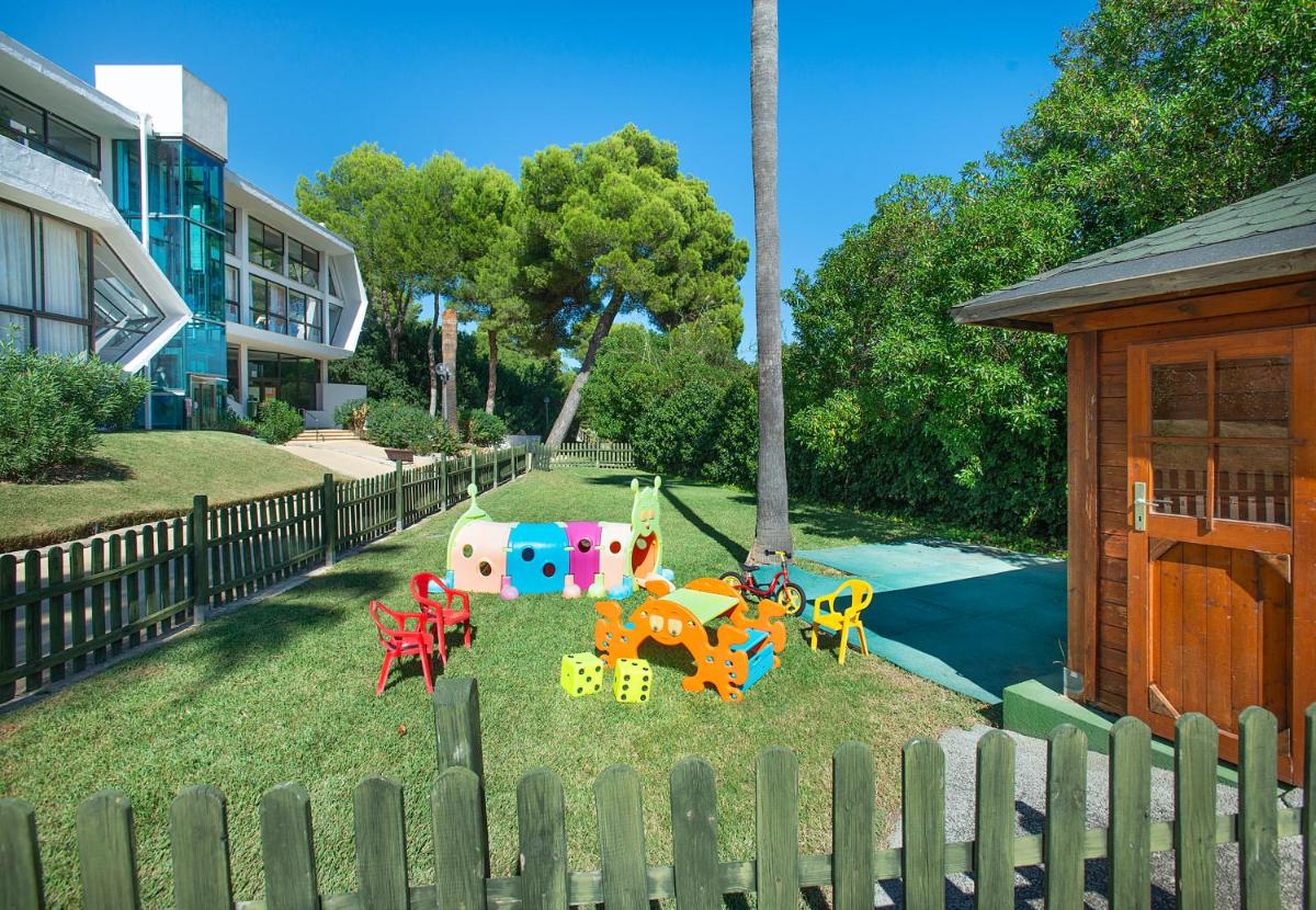 Zona de juegos infantil en Exagon Park