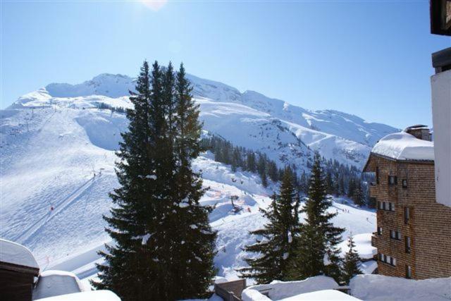 BILLY- AVORIAZ - HAUTS FORTS 6 pers .- 3 chambres - 1 sdb - 45 M2 - Housity