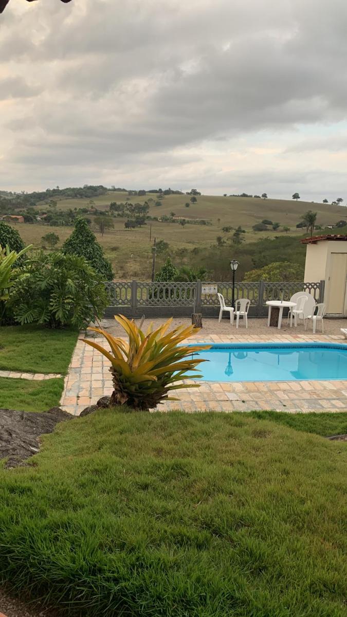 Pousada Chácara das Pedras - Housity