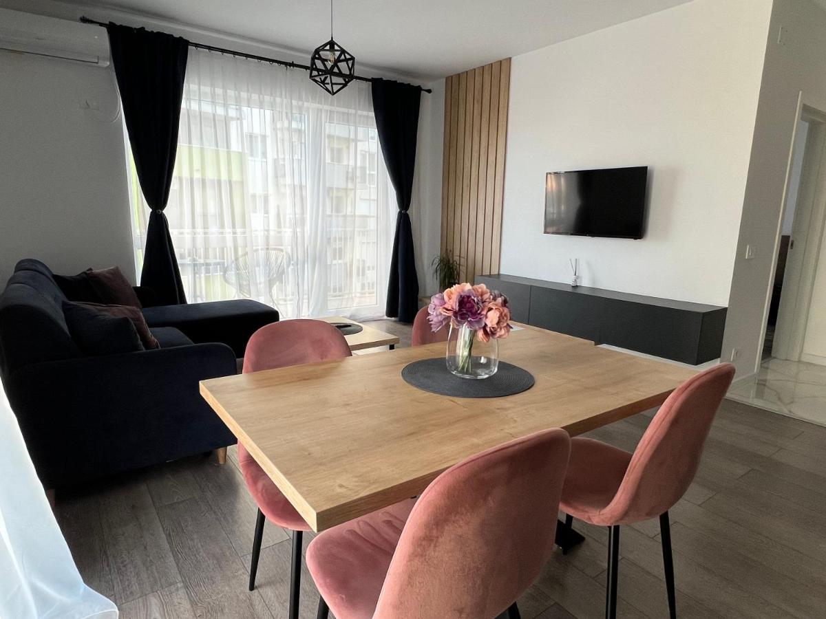 Sarah's Place - Housity