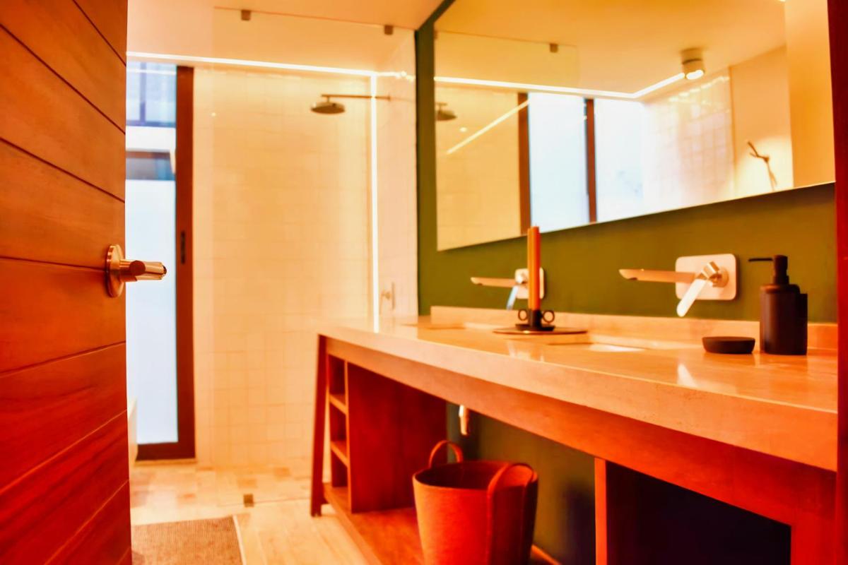 Suitetrails - CASA LIBRE - LUXURY DESIGNER APARTMENT