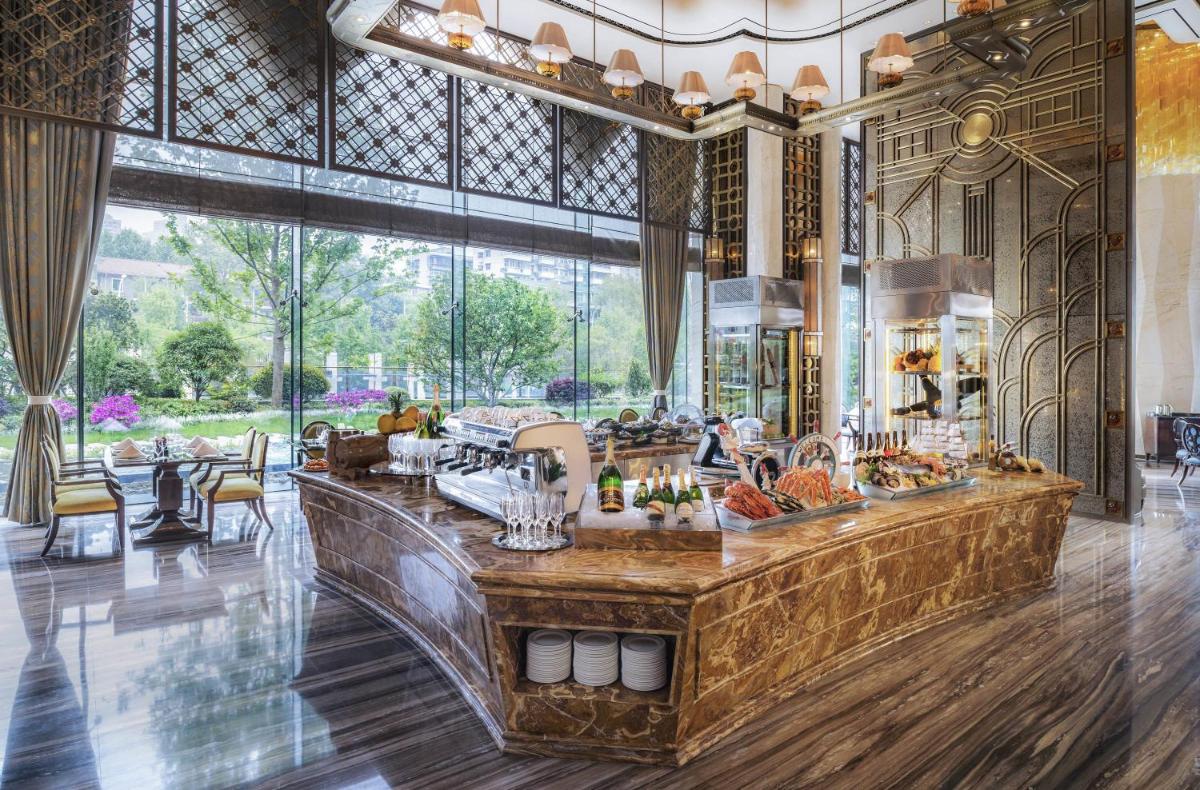 Wanda Reign Wuhan - Hizvo