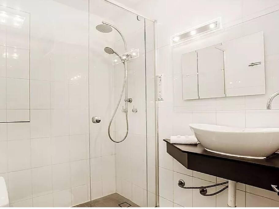 Suitetrails - Inner City 2 Bedroom Apartment Self Catering