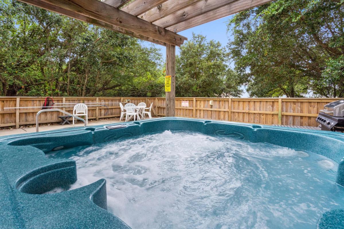 1655 Dragonfly Cove 8 Min Walk to Beach - Housity