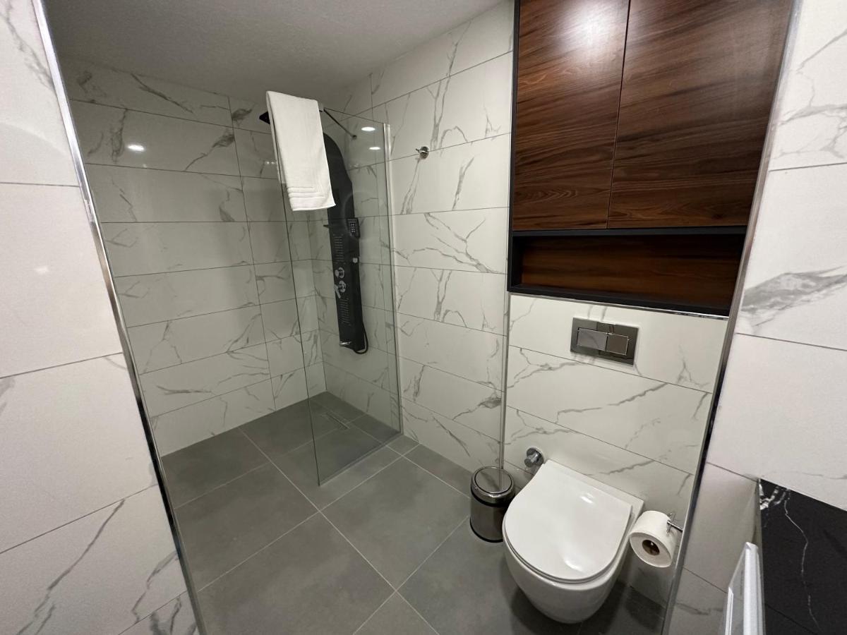 Hilloria Residence - Housity