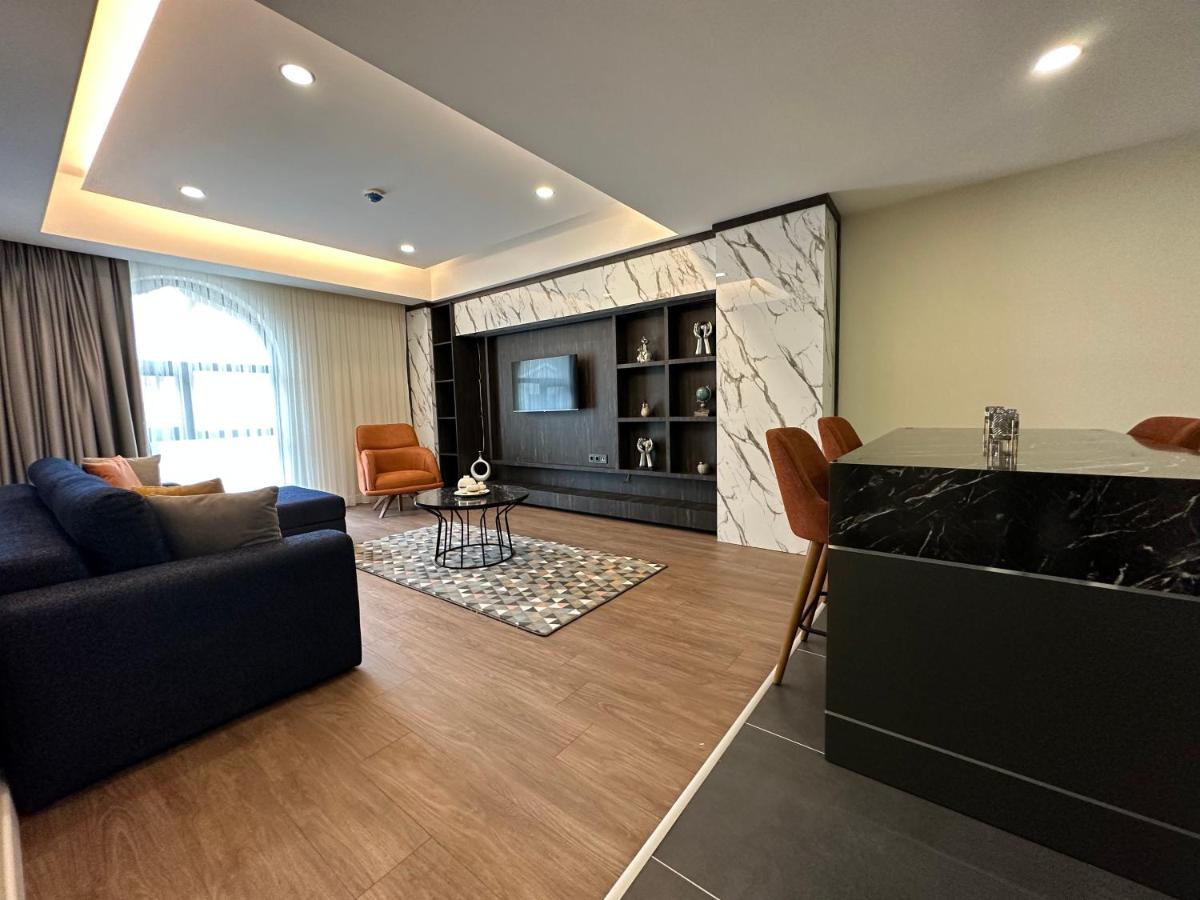 Hilloria Residence - Housity
