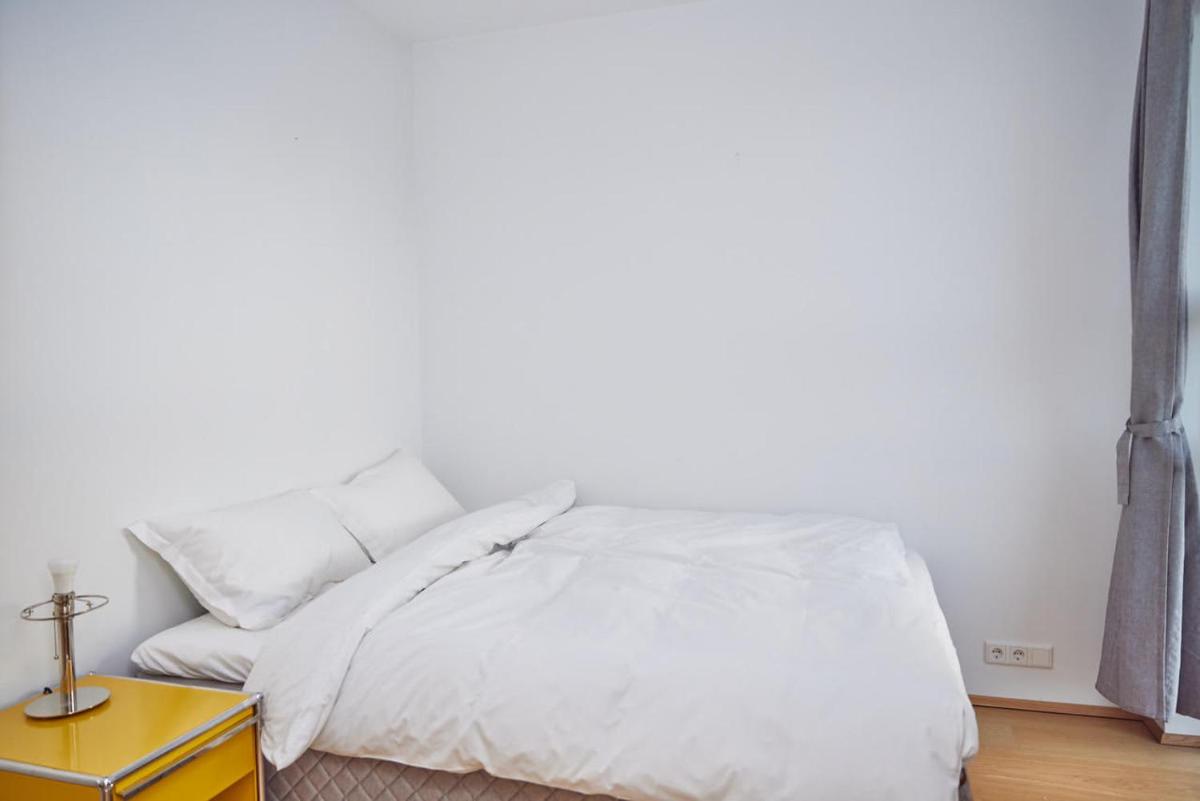 Lindargata Modern Two bedroom Apartment Reykjavik 804 - Housity