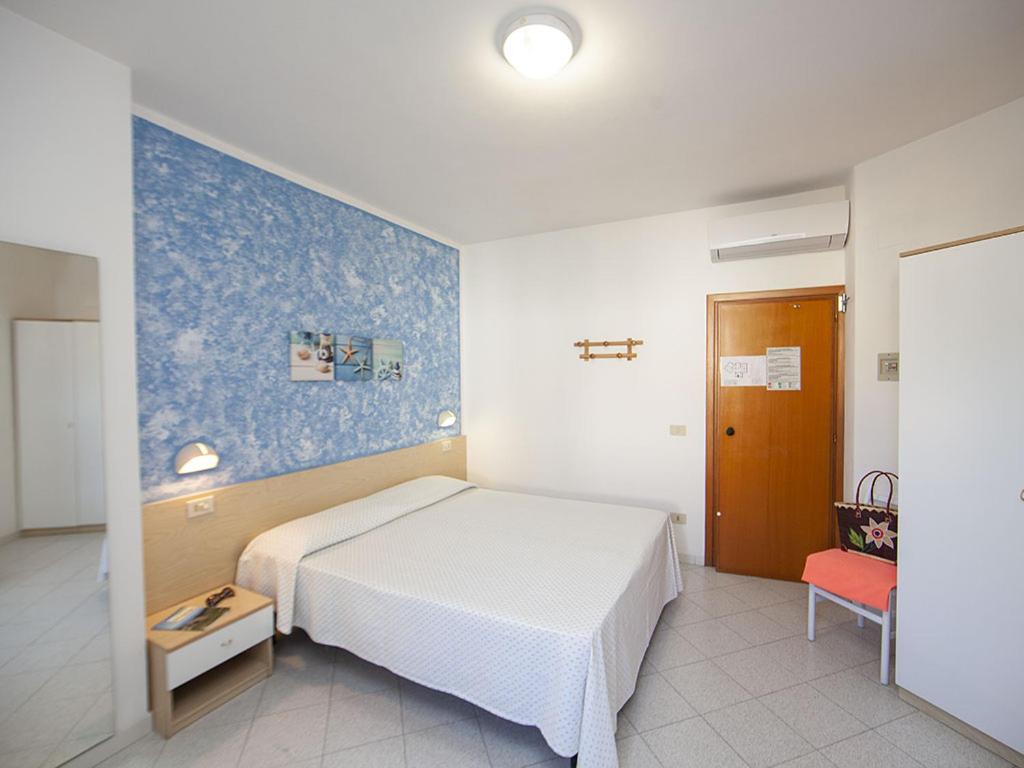 Hotel Aurora - Housity