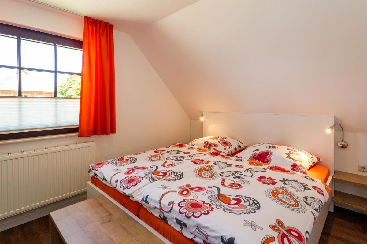 Selliner Ferienappartements mit Balkon und Seeblick - Housity