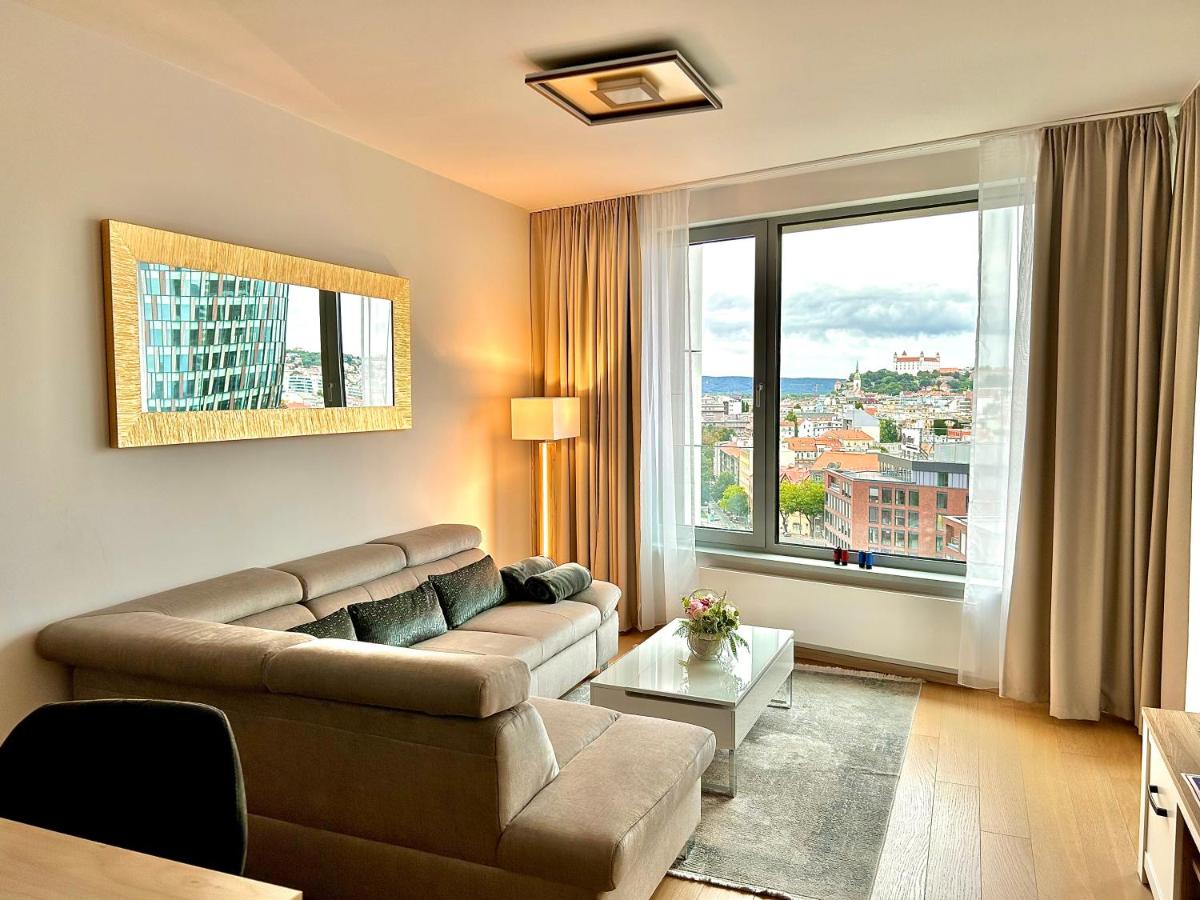 SKY PARK Central City Downtown - Housity