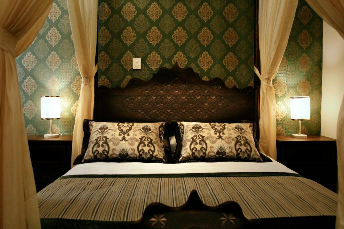 İsa Begov Hamam Hotel - Housity
