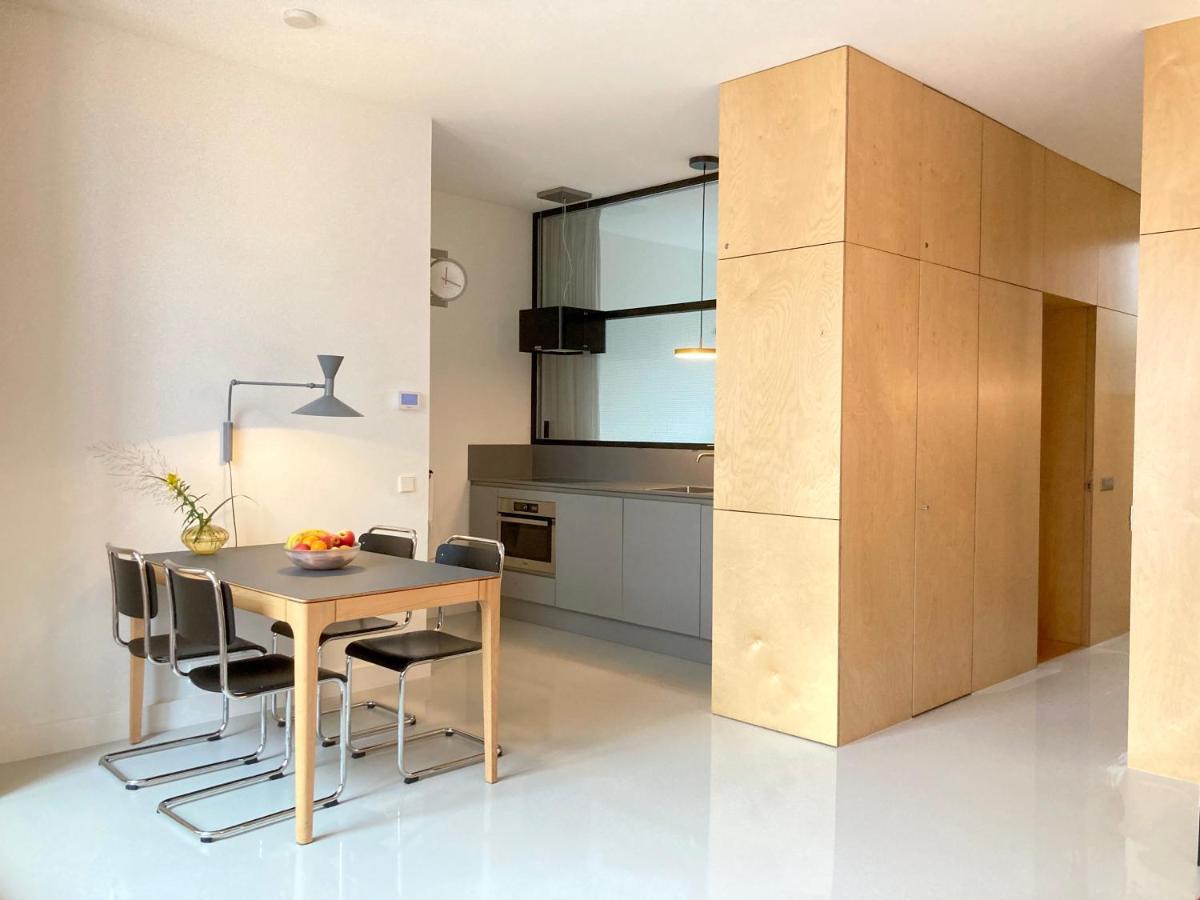 LE GARAGE Downtown serviced apartment - Housity