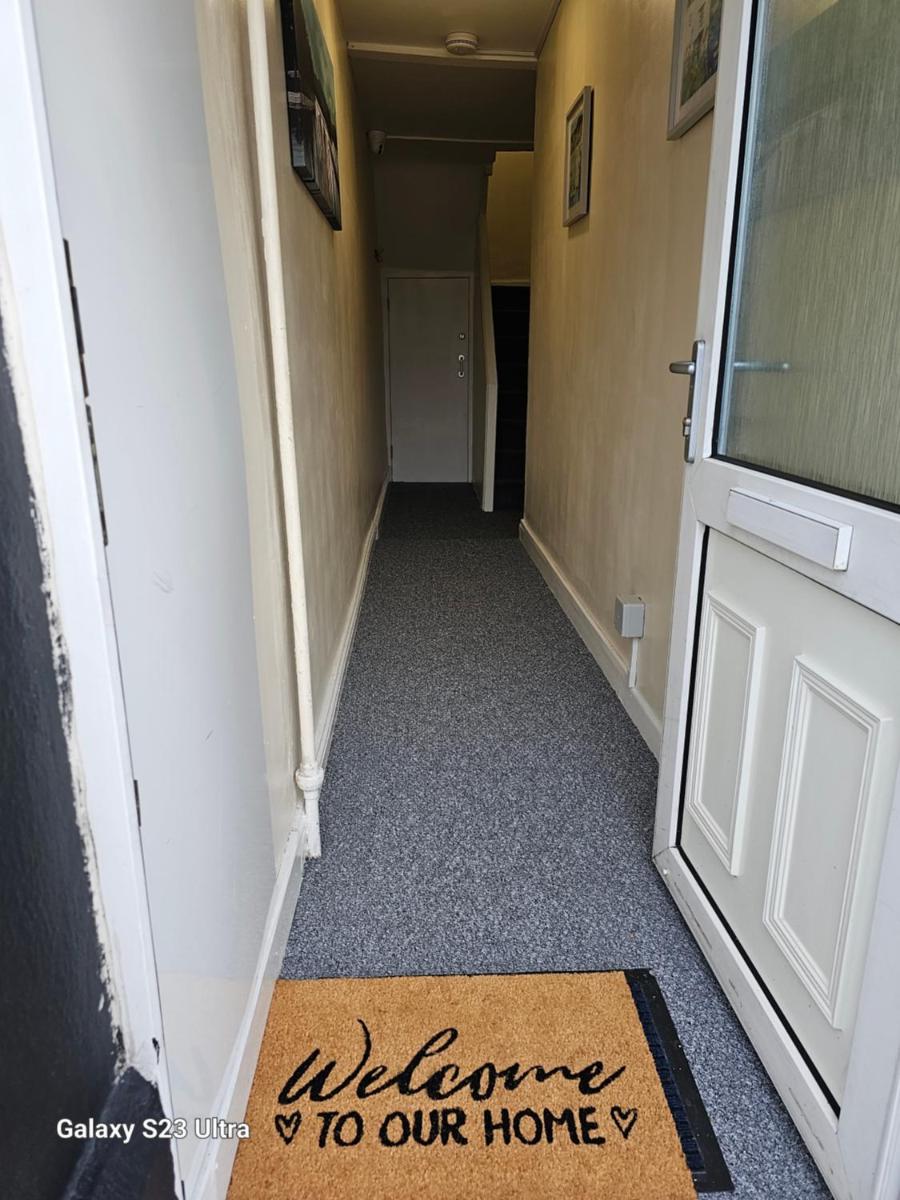 Comfort Rooms - Housity