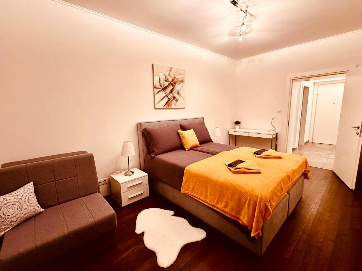 Suitetrails - Apartment in Centre of Zagreb - Lions Den