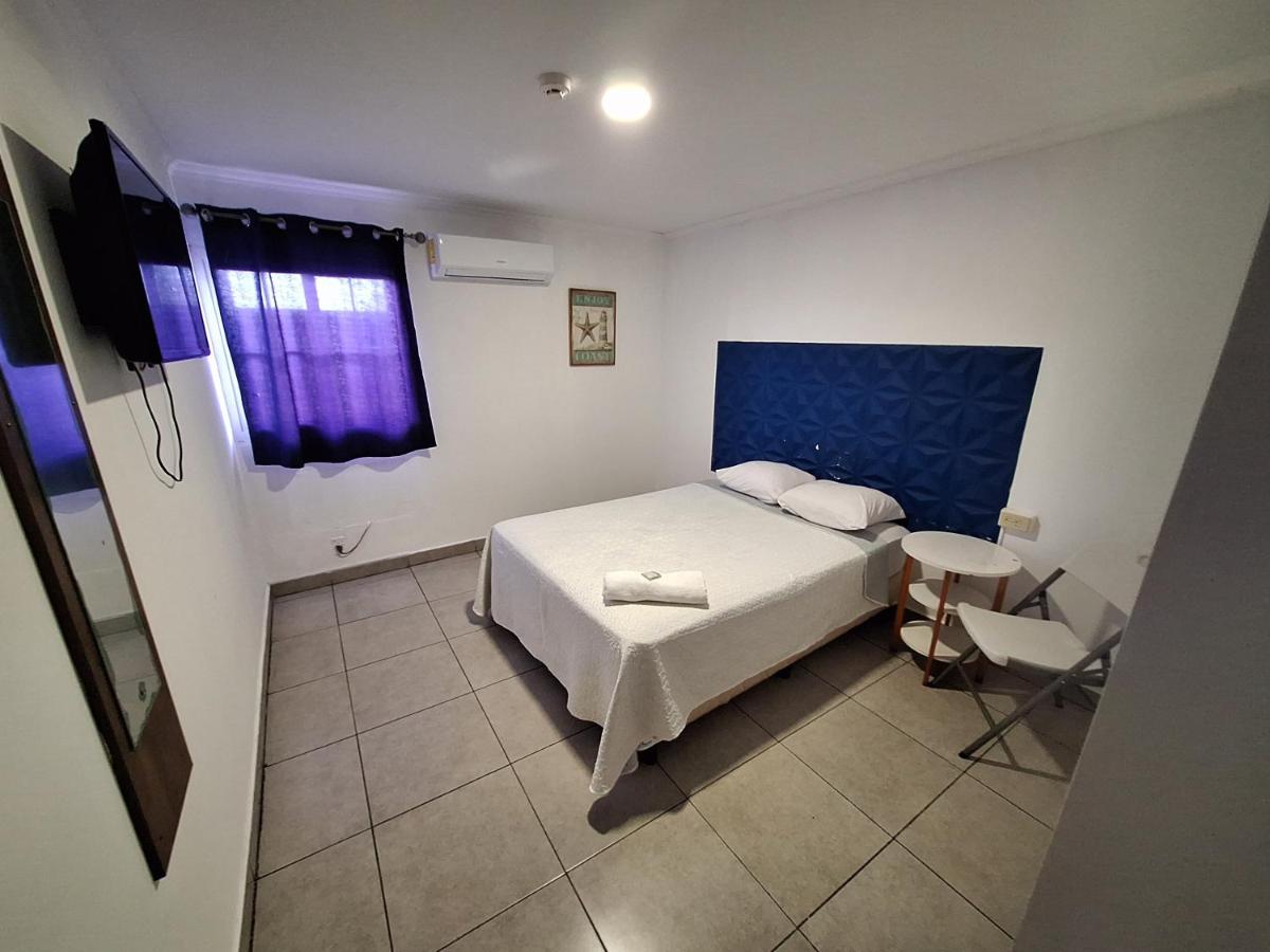Express Inn PTY Aeropuerto Internacional Panama - Housity