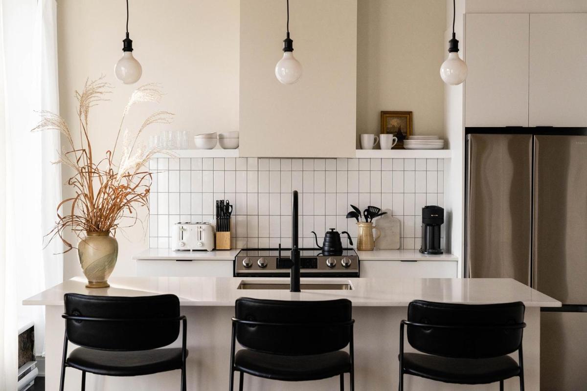 Maison Place Royale by Luxury In Transit - Housity
