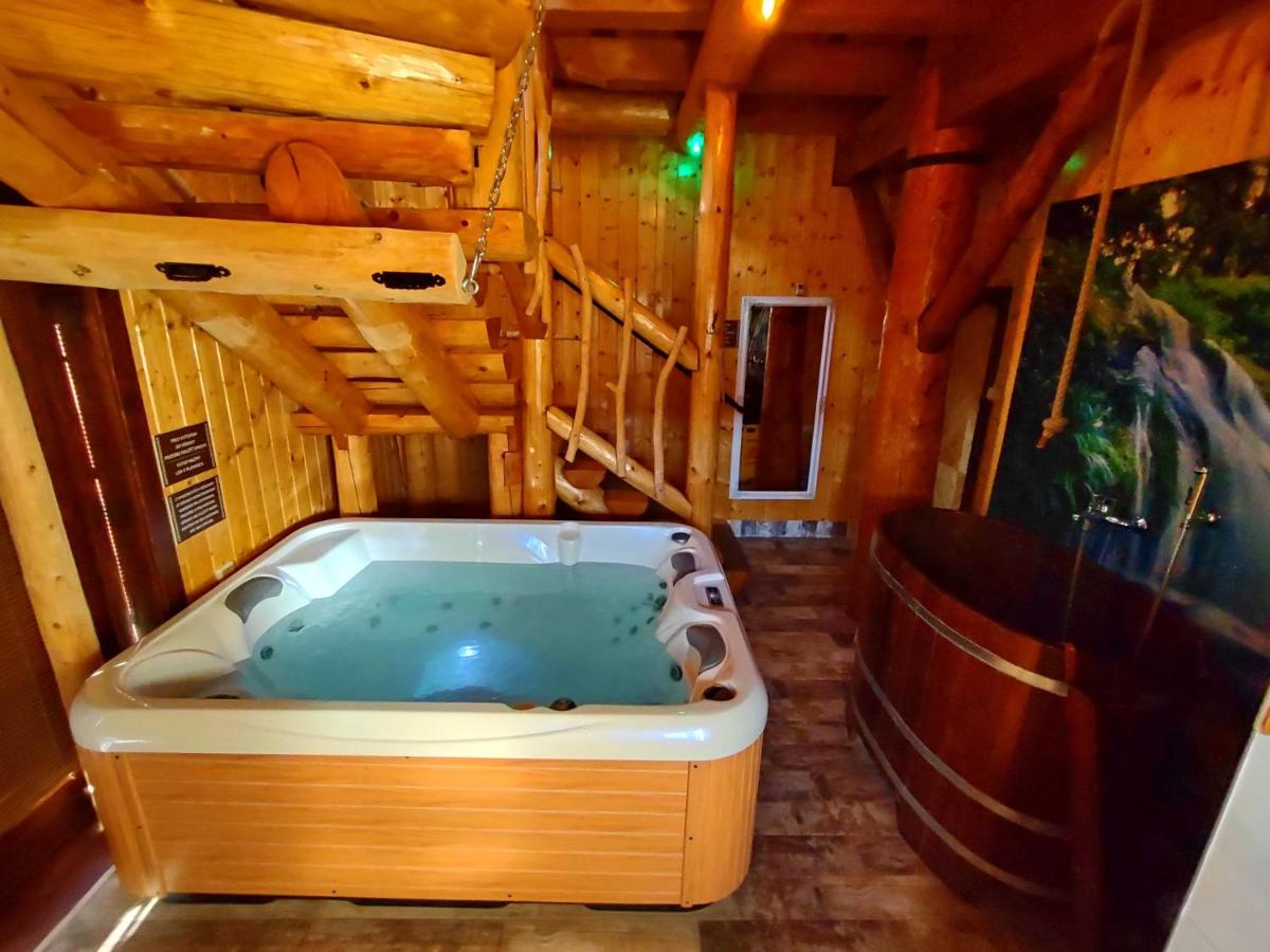 Ubytovanie v Superior izbách v podkroví Koliba Pacho - Housity