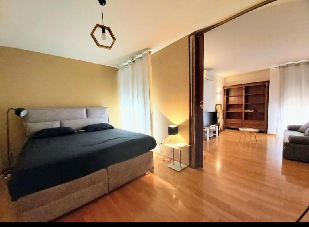 Suitetrails - Beautiful Spacious Apartment Close to Beach