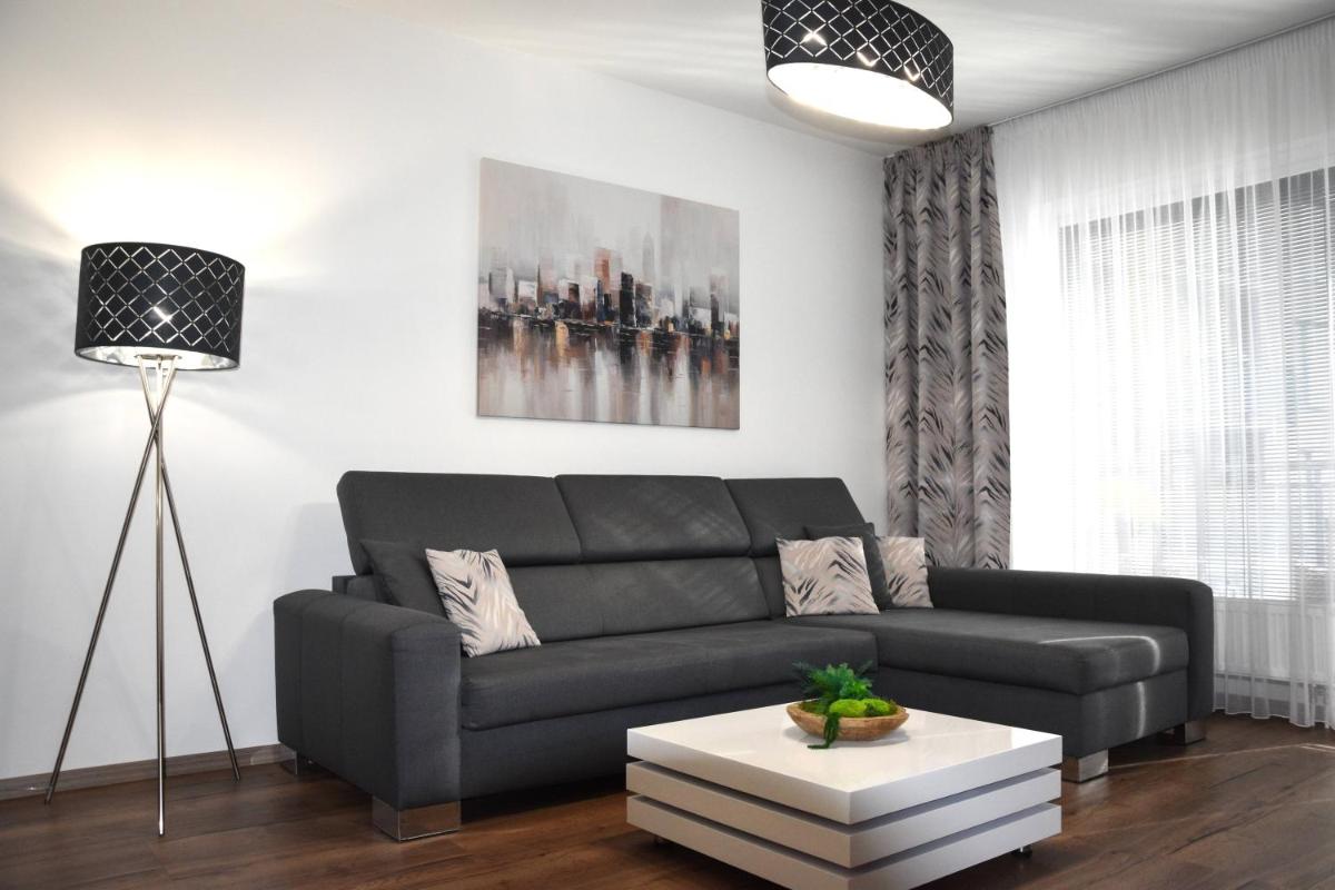 Tabáň Halifax apartment - city center & free parking - Housity