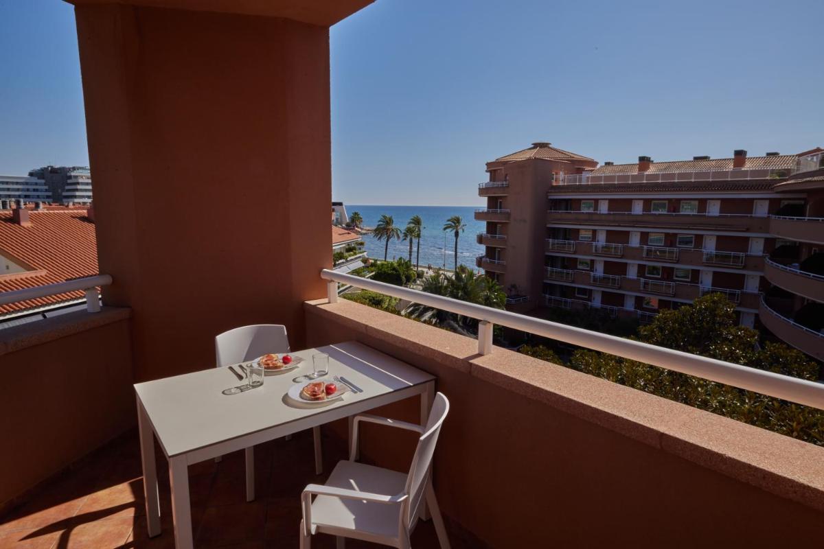 Un balcón o terraza de Sunway Playa Golf & Spa Sitges