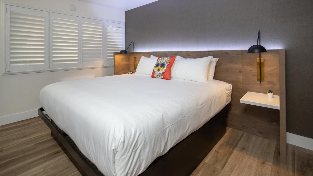 The Catrina Hotel - Housity