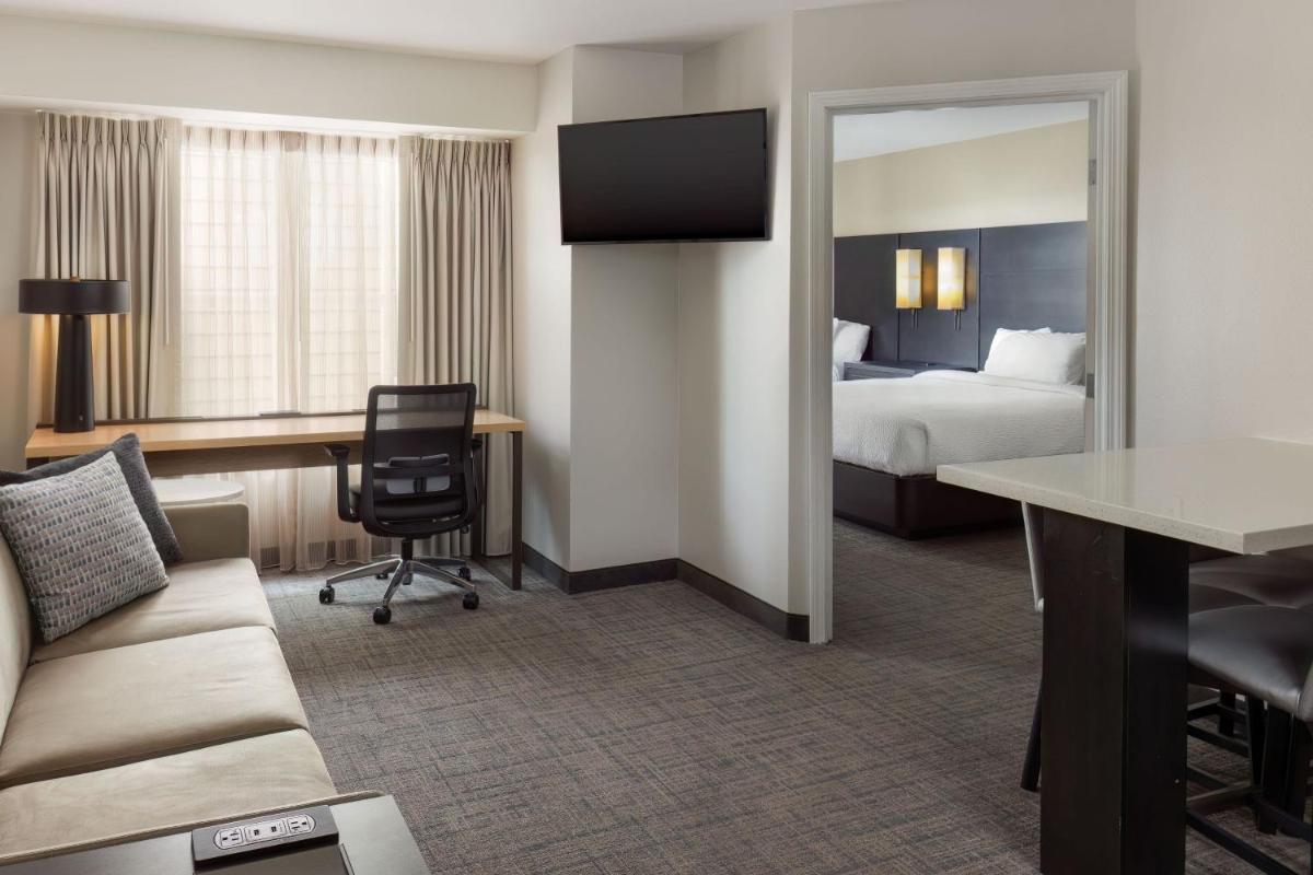 Residence Inn Providence Coventry - Housity