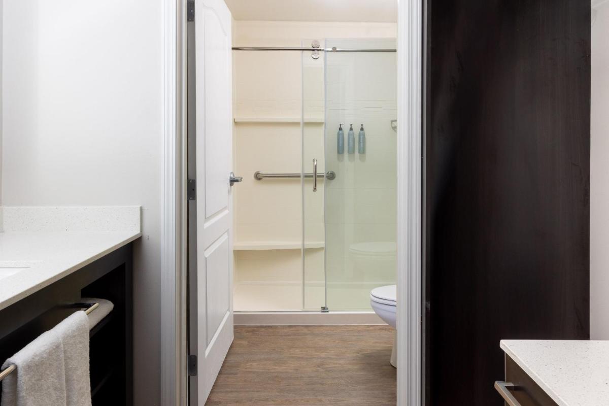 Residence Inn Providence Coventry - Housity