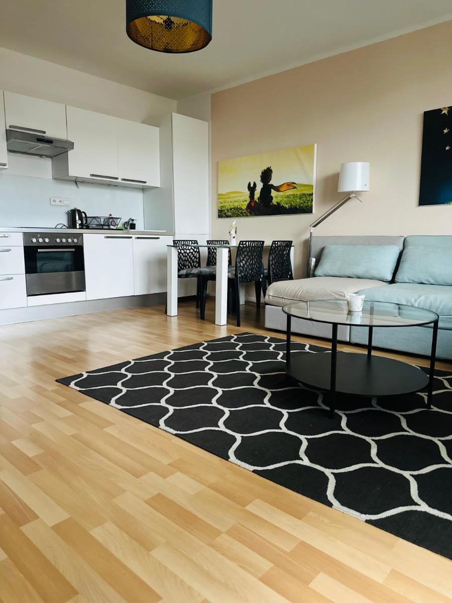 After Six Apartment - Housity