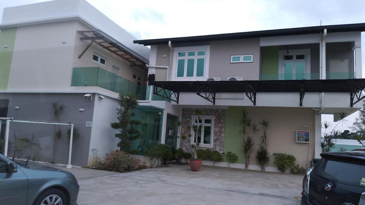 Sunshine Lodge - Housity