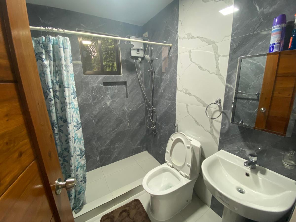 Luxurious & Spacious Guesthouse - Housity