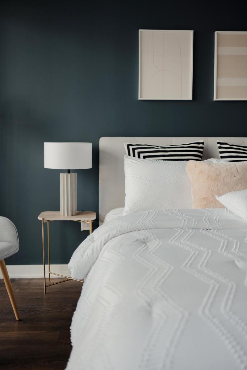 A Lovely Cozy Suite / Entertainment District - Housity