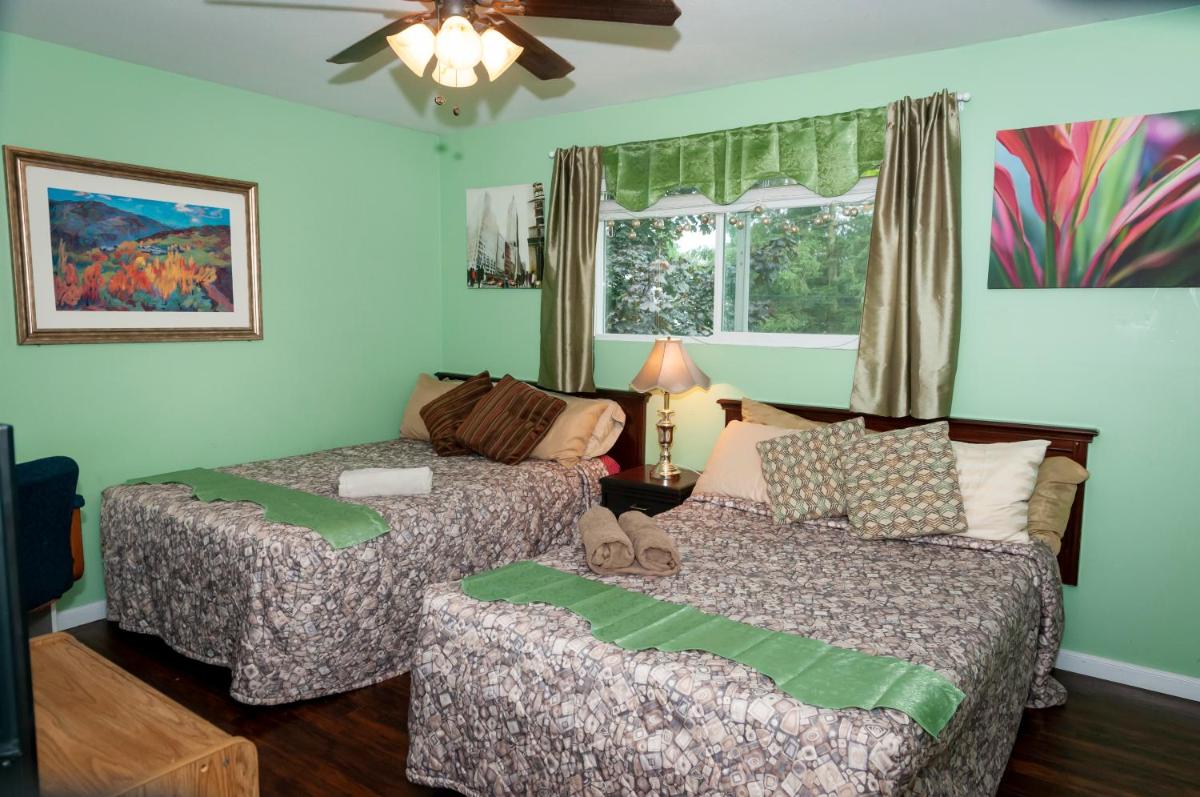 Anita's Bed & Breakfast In Sidoni Home Upstairs - Housity