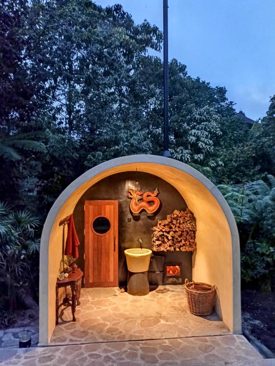 Sarinbuana Eco Lodge - Housity