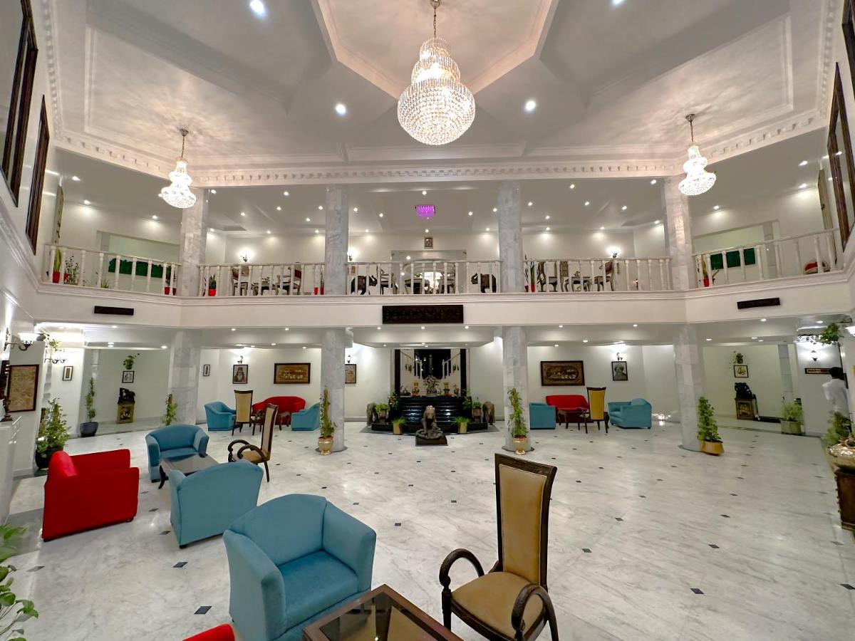 A S Hotels - Housity