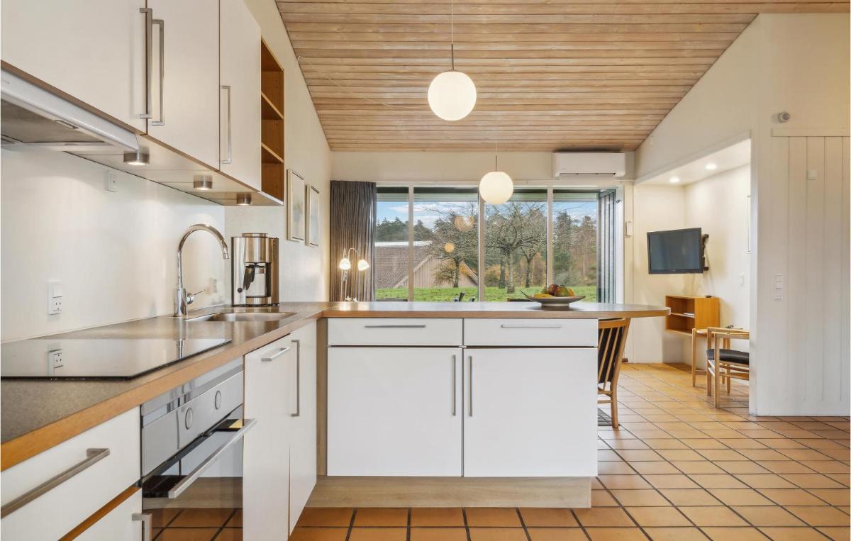 Lovely Home In Gjern With Wifi - Housity