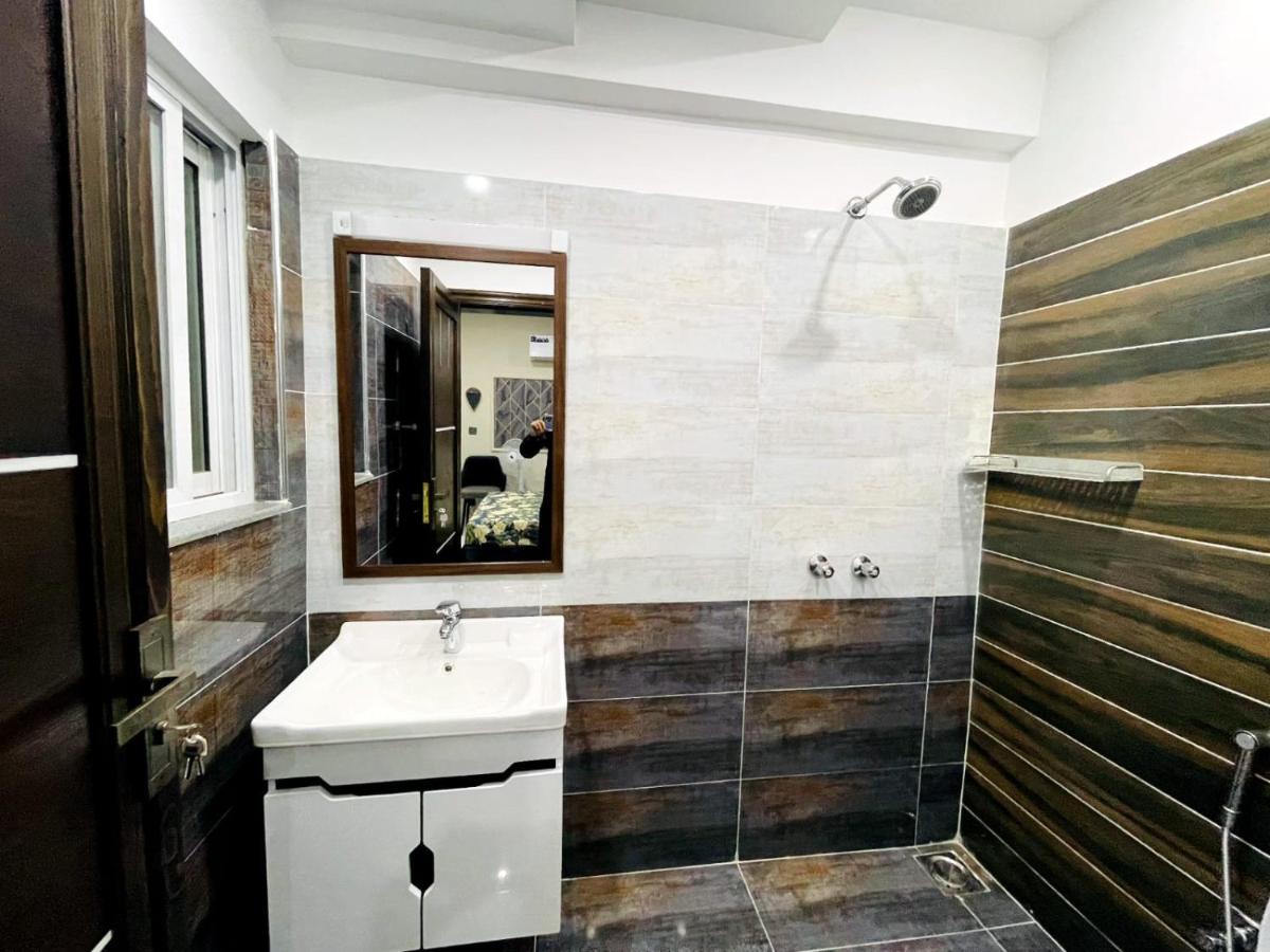 Suitetrails - Eiffel Luxury Apartments